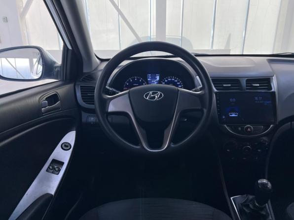Hyundai Solaris I с пробегом 2014 года, цена 820 000 рублей, 177695 км, седан, Автокод Объявления
