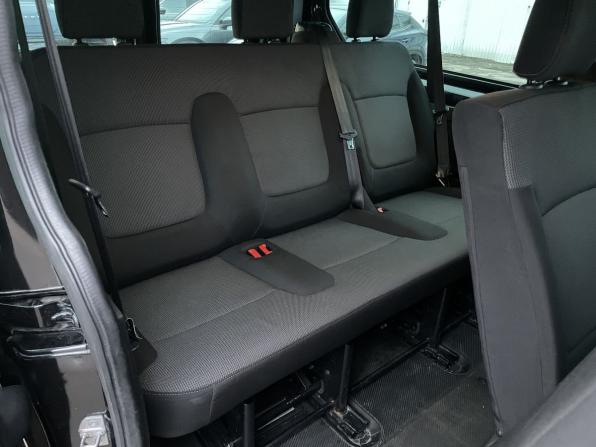 Renault Trafic III Рестайлинг с пробегом 2021 года, цена 3 469 000 рублей, 158000 км, минивэн, Автокод Объявления