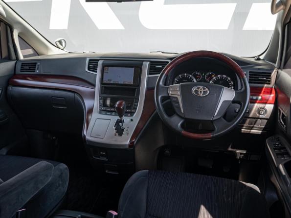 Toyota Vellfire I с пробегом 2008 года, цена 2 140 000 рублей, 171885 км, минивэн, Автокод Объявления