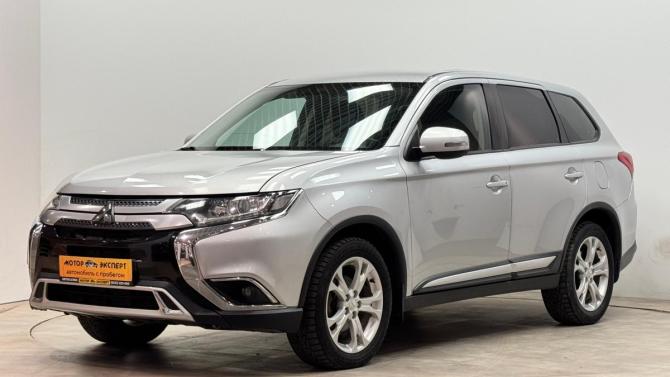 Mitsubishi Outlander III Рестайлинг 2 с пробегом 2017 года, цена 1 750 000 рублей, 190773 км, внедорожник, Автокод Объявления