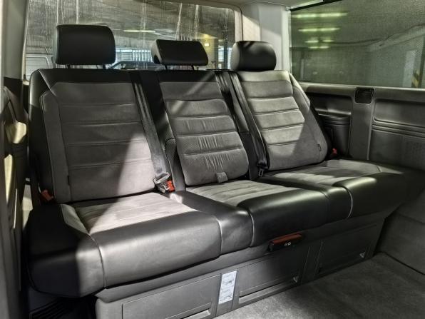 Volkswagen Multivan T6 Рестайлинг с пробегом 2021 года, цена 5 999 000 рублей, 90109 км, минивэн, Автокод Объявления
