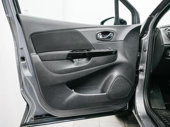 Renault Kaptur I с пробегом 2018 года, цена 1 643 000 рублей, 86625 км, внедорожник, Автокод Объявления