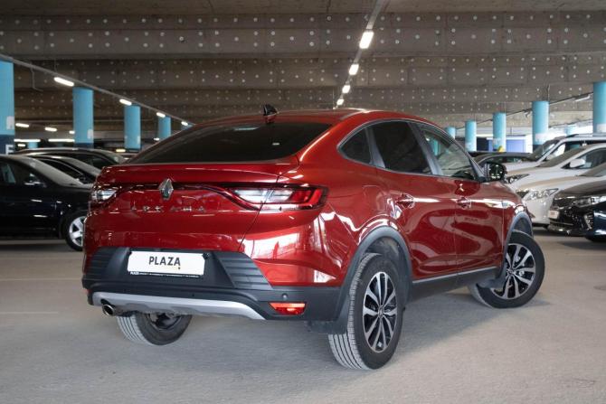 Renault Arkana I с пробегом 2021 года, цена 1 599 000 рублей, 127371 км, внедорожник, Автокод Объявления