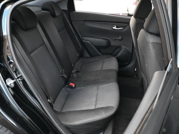 Kia Rio IV Рестайлинг с пробегом 2021 года, цена 1 344 000 рублей, 154272 км, седан, Автокод Объявления