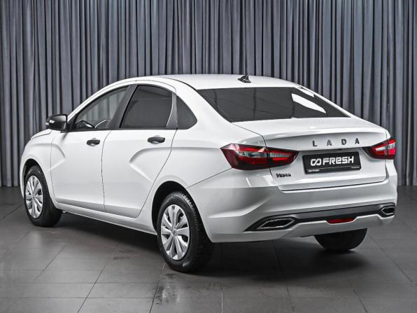 Lada (ВАЗ) Vesta I Рестайлинг (NG) с пробегом 2024 года, цена 1 499 000 рублей, 7968 км, седан, Автокод Объявления