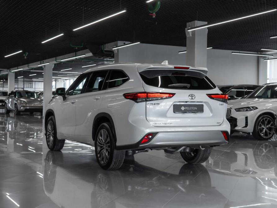 Toyota Highlander IV (XU70) Москва  - изображение 4
