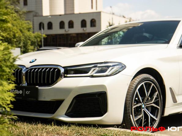 BMW 5 серии VII (G30/G31/G38) Рестайлинг с пробегом 2022 года, цена 5 500 000 рублей, 50465 км, седан, Автокод Объявления