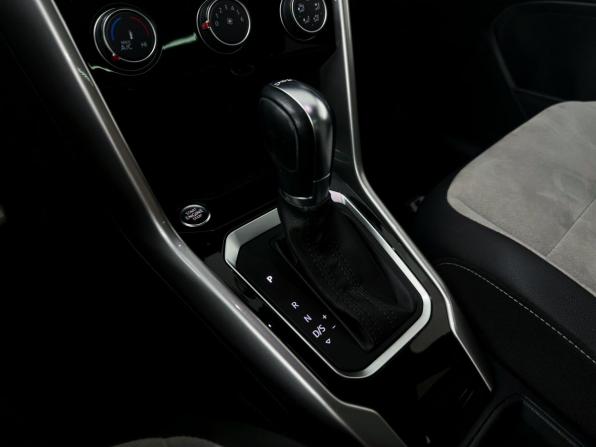 Volkswagen T-Roc I с пробегом 2020 года, цена 2 550 000 рублей, 70535 км, внедорожник, Автокод Объявления