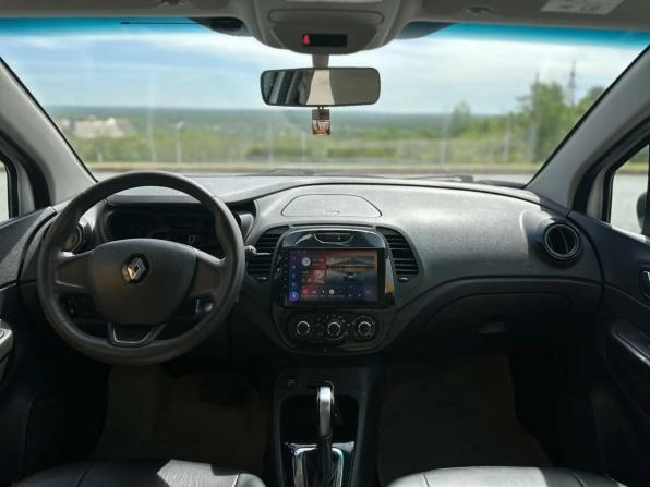 Renault Kaptur I с пробегом 2018 года, цена 945 000 рублей, 192471 км, внедорожник, Автокод Объявления