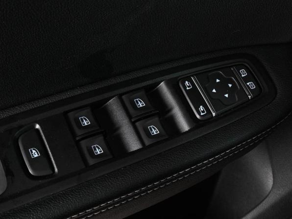 Renault Arkana I с пробегом 2019 года, цена 1 730 000 рублей, 68152 км, внедорожник, Автокод Объявления