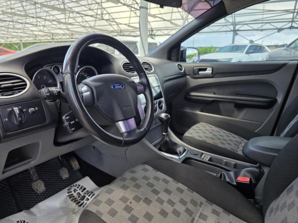 Ford Focus II Рестайлинг с пробегом 2008 года, цена 451 100 рублей, 318341 км, седан, Автокод Объявления