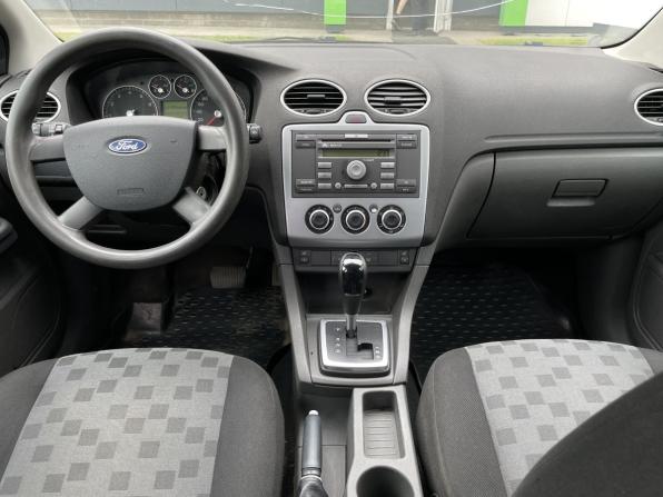 Ford Focus II с пробегом 2005 года, цена 390 000 рублей, 211827 км, седан, Автокод Объявления