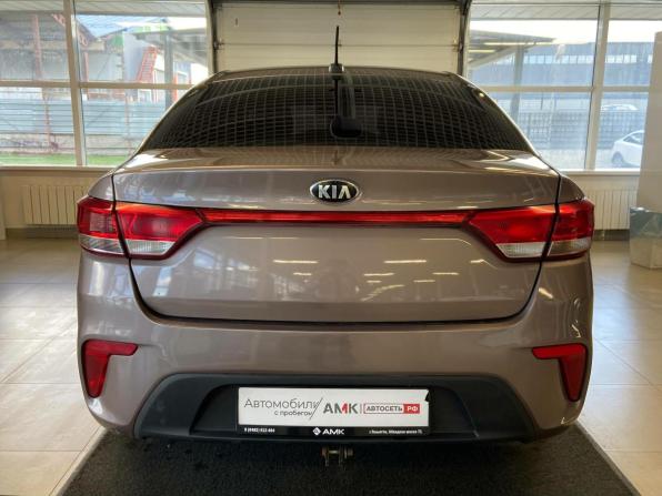 Kia Rio IV с пробегом 2018 года, цена 1 086 674 рубля, 155000 км, седан, Автокод Объявления