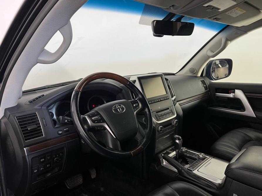 Toyota Land Cruiser 200 Series Рестайлинг 2 Архангельск  - изображение 12