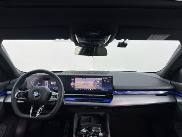 BMW 5 серии VIII (G60/G61/G68) с пробегом 2023 года, цена 7 770 000 рублей, 12800 км, седан, Автокод Объявления
