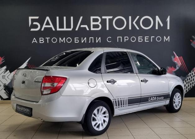 Lada (ВАЗ) Granta I с пробегом 2017 года, цена 490 000 рублей, 100734 км, седан, Автокод Объявления