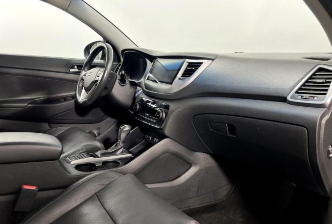 Hyundai Tucson III с пробегом 2015 года, цена 1 995 000 рублей, 104971 км, внедорожник, Автокод Объявления