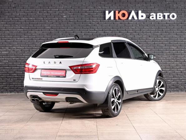 Lada (ВАЗ) Vesta I с пробегом 2021 года, цена 1 300 000 рублей, 70303 км, универсал, Автокод Объявления