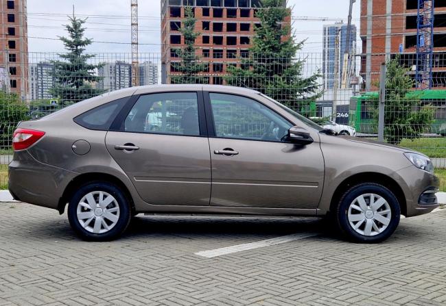 Новый Lada (ВАЗ) Granta I Рестайлинг 2025 года, цена 1 037 000 рублей, лифтбек, Автокод Объявления