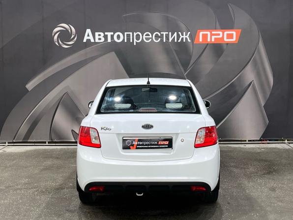 Kia Rio II Рестайлинг с пробегом 2009 года, цена 540 000 рублей, 233600 км, седан, Автокод Объявления