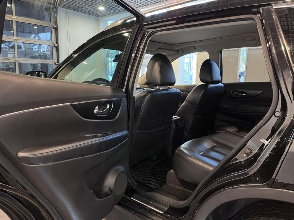 Nissan X-Trail III с пробегом 2018 года, цена 1 680 000 рублей, 170454 км, внедорожник, Автокод Объявления