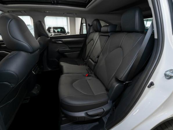 Toyota Highlander IV (XU70) с пробегом 2026 года, цена 5 380 000 рублей, 50 км, внедорожник, Автокод Объявления