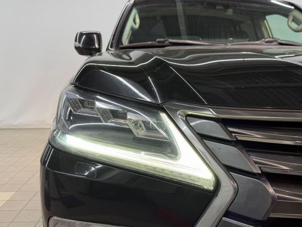 Lexus LX III Рестайлинг 2 с пробегом 2016 года, цена 6 300 000 рублей, 282400 км, внедорожник, Автокод Объявления
