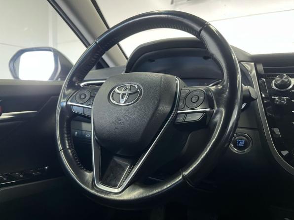 Toyota Camry VIII (XV70) с пробегом 2019 года, цена 2 750 000 рублей, 89509 км, седан, Автокод Объявления