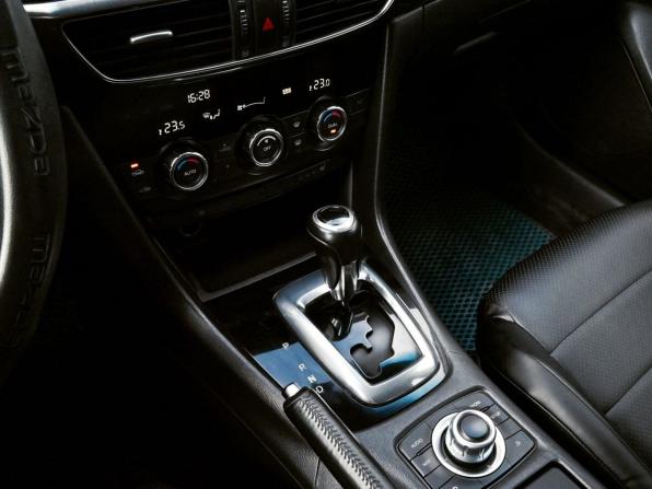 Mazda 6 III (GJ) с пробегом 2014 года, цена 1 500 000 рублей, 197000 км, седан, Автокод Объявления