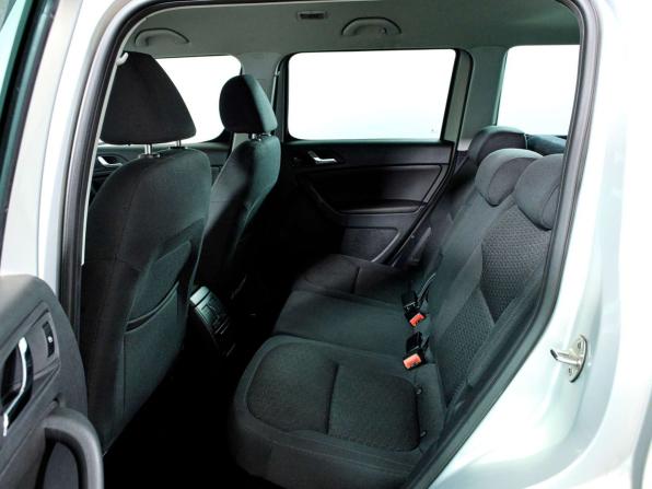 Skoda Yeti I Рестайлинг с пробегом 2015 года, цена 1 098 000 рублей, 214122 км, внедорожник, Автокод Объявления
