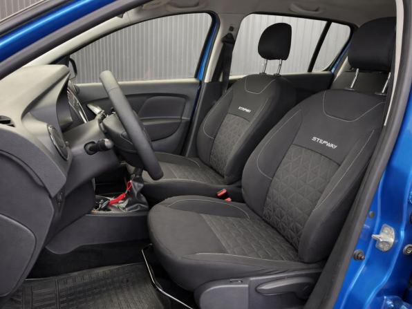 Renault Sandero II с пробегом 2014 года, цена 877 000 рублей, 115404 км, хэтчбек, Автокод Объявления