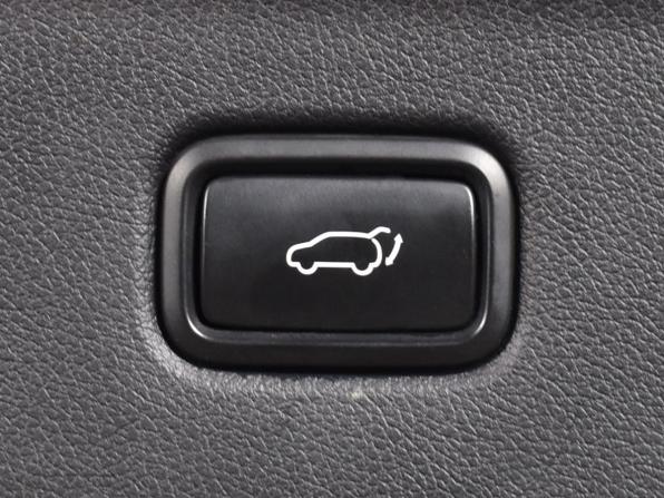 Kia Sportage IV Рестайлинг с пробегом 2021 года, цена 2 374 995 рублей, 39310 км, внедорожник, Автокод Объявления