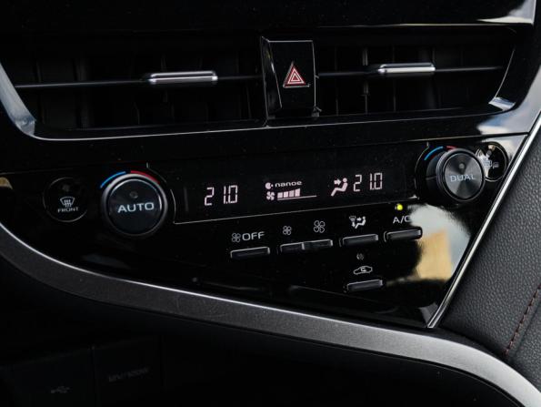 Toyota Camry VIII (XV70) Рестайлинг с пробегом 2022 года, цена 3 590 000 рублей, 46329 км, седан, Автокод Объявления