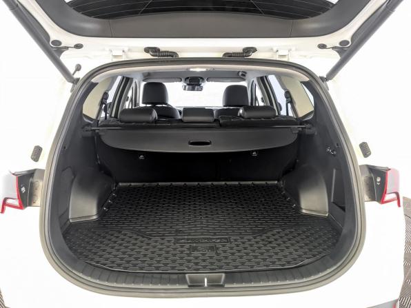 Hyundai Santa Fe IV Рестайлинг с пробегом 2021 года, цена 4 200 000 рублей, 43134 км, внедорожник, Автокод Объявления