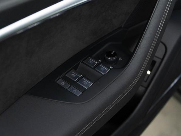Audi A6 V (C8) с пробегом 2019 года, цена 4 512 444 рубля, 139441 км, универсал, Автокод Объявления