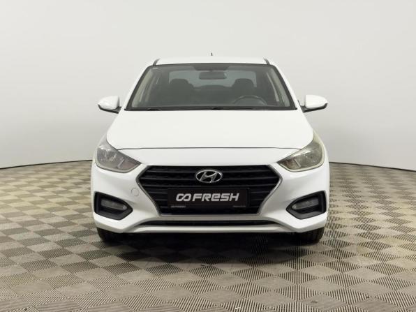 Hyundai Solaris II с пробегом 2018 года, цена 799 900 рублей, 190540 км, седан, Автокод Объявления