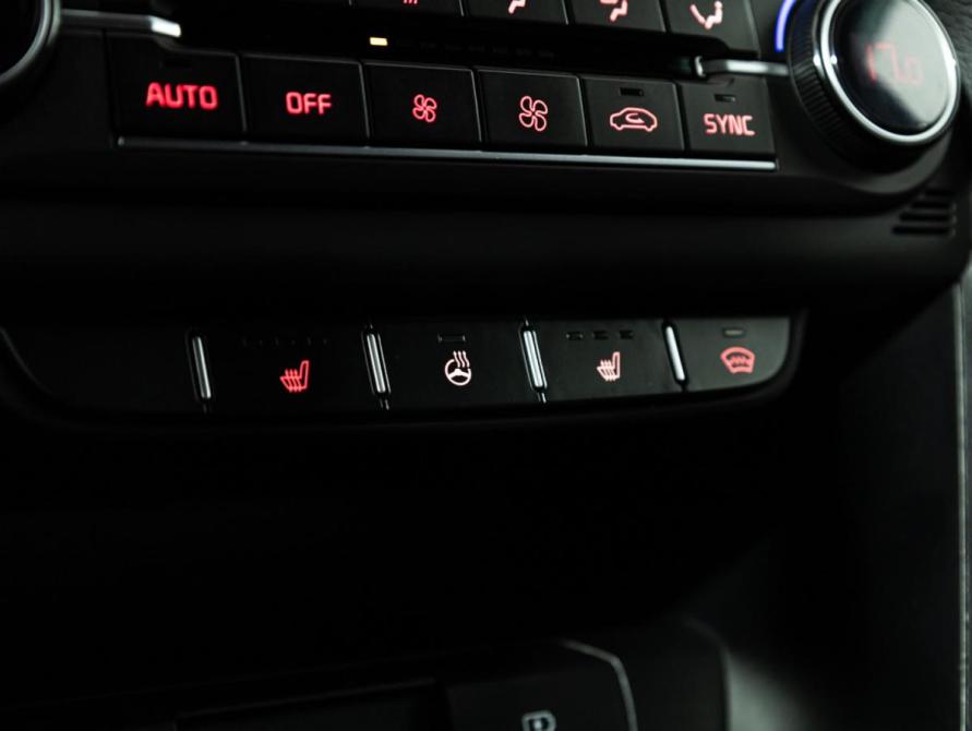 Kia Ceed III Рестайлинг Санкт-Петербург  - изображение 21
