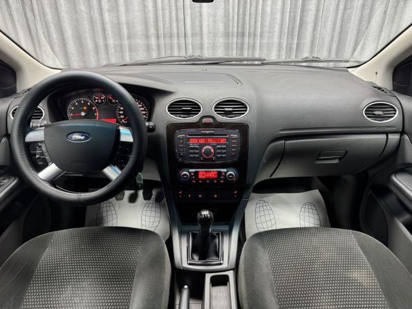 Ford Focus II с пробегом 2007 года, цена 500 000 рублей, 273149 км, седан, Автокод Объявления