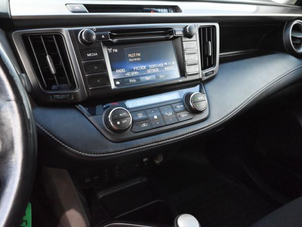 Toyota RAV4 IV (XA40) Рестайлинг с пробегом 2015 года, цена 2 225 000 рублей, 164031 км, внедорожник, Автокод Объявления