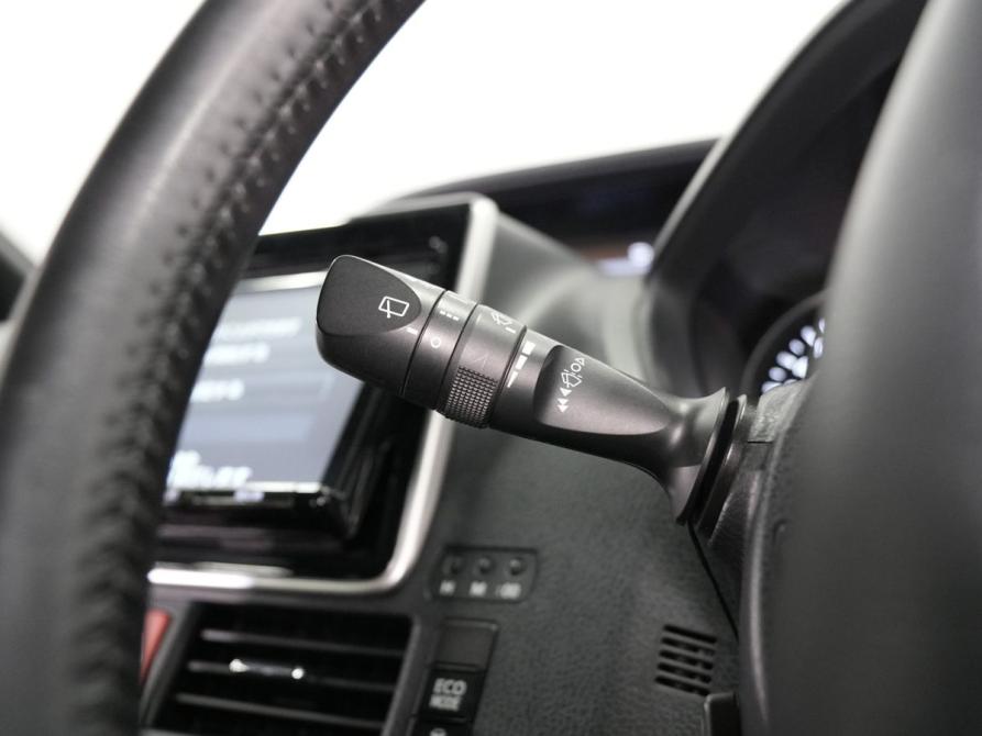 Toyota Noah III (R80) Рестайлинг Новосибирск  - изображение 26