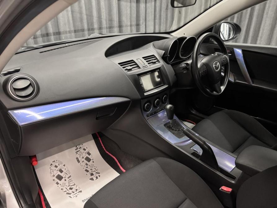 Mazda Axela II Красноярск  - изображение 15