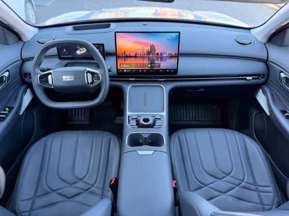 Geely EX5 Гибрид с пробегом 2025 года, цена 3 530 000 рублей, 6565 км, внедорожник, Автокод Объявления