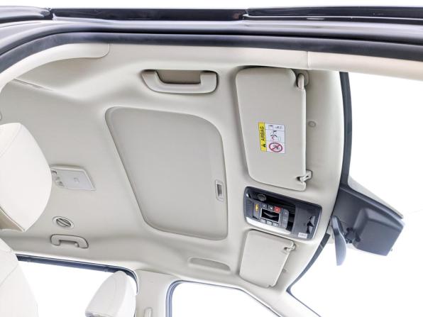 Kia Carnival IV с пробегом 2023 года, цена 4 590 000 рублей, 31601 км, минивэн, Автокод Объявления