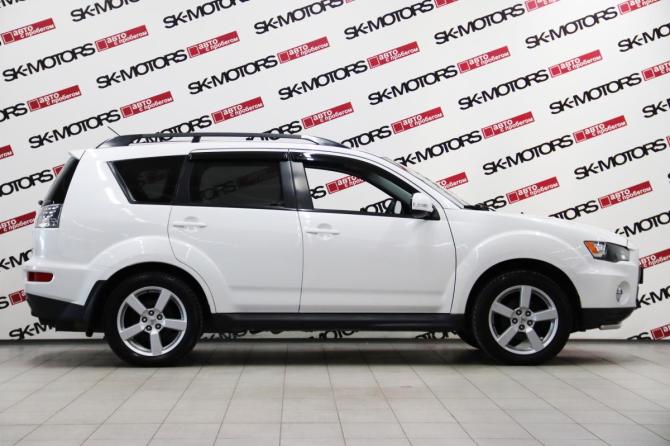 Mitsubishi Outlander II Рестайлинг с пробегом 2012 года, цена 1 385 850 рублей, 236848 км, внедорожник, Автокод Объявления