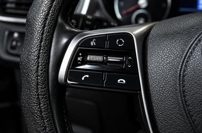 Kia Sorento III Prime Рестайлинг с пробегом 2020 года, цена 3 299 000 рублей, 105000 км, внедорожник, Автокод Объявления