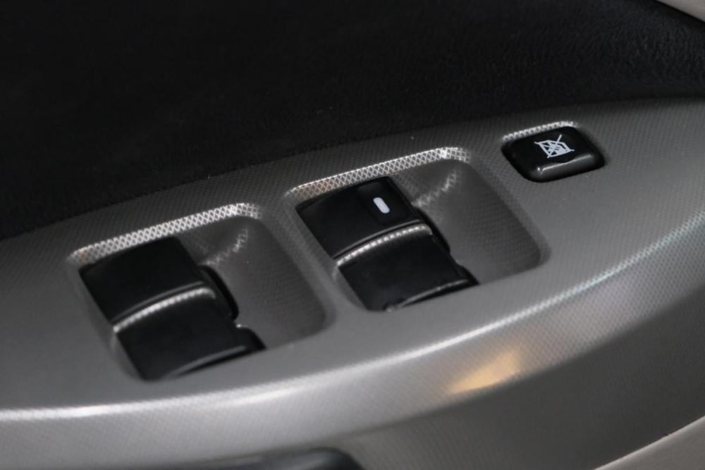 Mitsubishi Grandis I Омск  - изображение 9