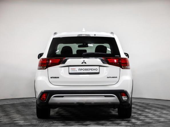 Mitsubishi Outlander III Рестайлинг 3 с пробегом 2019 года, цена 2 099 000 рублей, 157961 км, внедорожник, Автокод Объявления