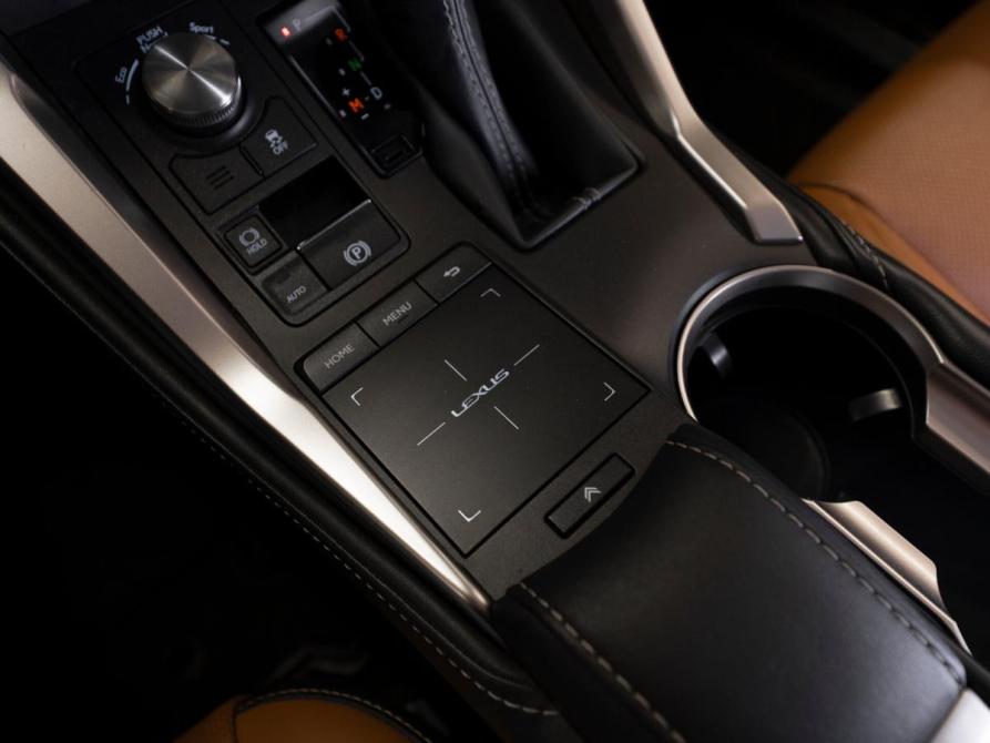 Lexus NX I Рестайлинг Москва  - изображение 15