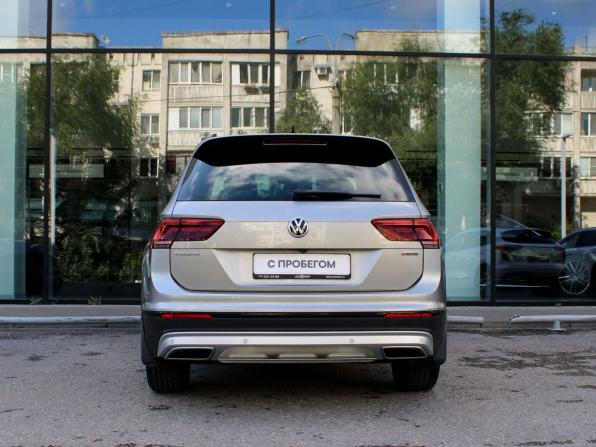 Volkswagen Tiguan II с пробегом 2019 года, цена 2 660 000 рублей, 119201 км, внедорожник, Автокод Объявления