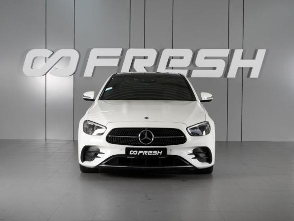 Mercedes-Benz E-Класс V (W213 S213 C238) Рестайлинг с пробегом 2022 года, цена 6 279 000 рублей, 45571 км, седан, Автокод Объявления